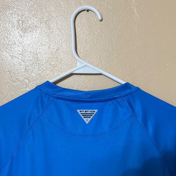 Columbia Performance Fishing Gear Shirt - Picture 3 of 4